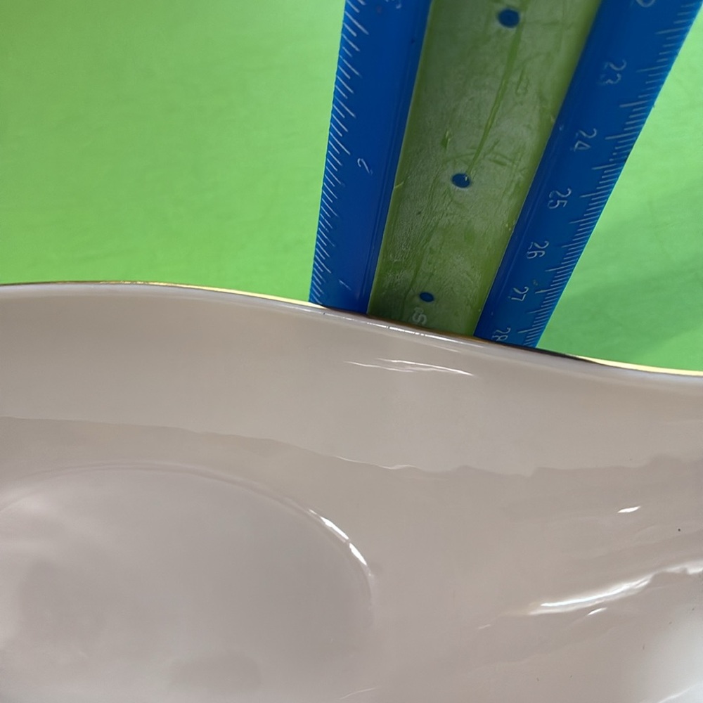 Lenox HolidayHolly - TREAT PLATE TRIO - Picture 12 of 12